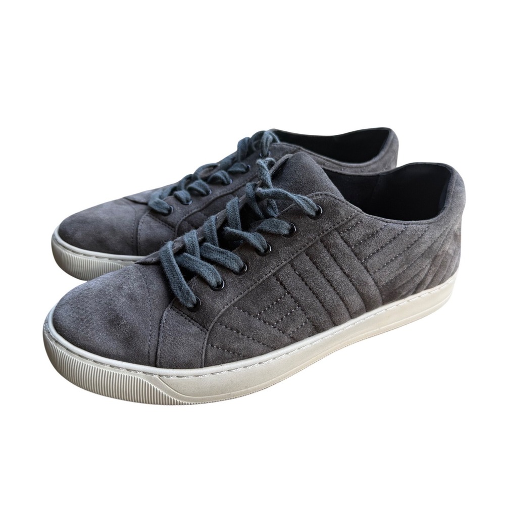 Vaneli Sport Sneakers Womens 6 Grey Suede Quilted Low Top Lace Up Excellent - Picture 2 of 7
